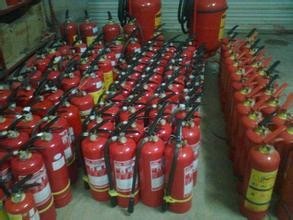 昆明消防器材销售指南 如何选购与维护灭火器